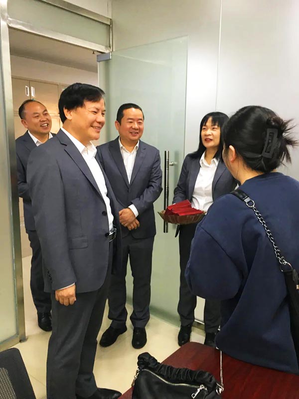 新年開門紅，爭(zhēng)創(chuàng)新佳績(jī)